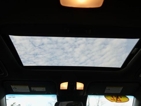 Used 2022 Hyundai Kona N Line w/ Tech Package image 28