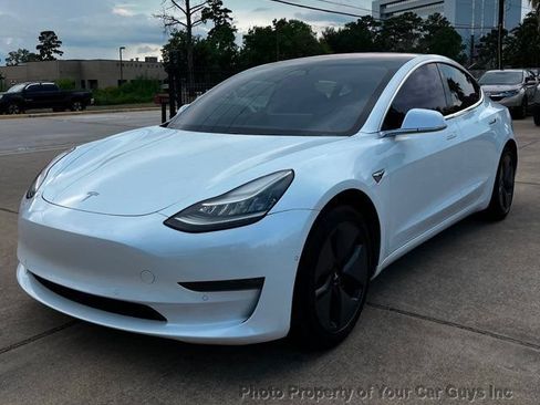 Used 2018 Tesla Model 3 RWD image 1