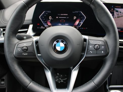 Used 2025 BMW X1 xDrive28i w/ Convenience Package image 17