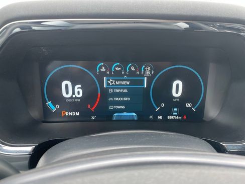 Used 2023 Ford F150 Lariat AWD/4WD image 9