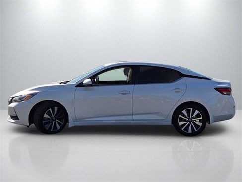 Used 2020 Nissan Sentra SV w/ SV Premium Package image 7