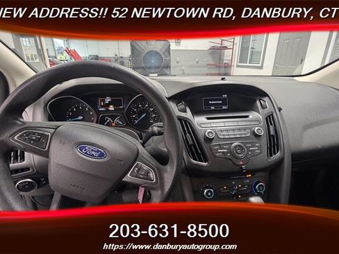 Used 2015 Ford Focus S FWD image 18
