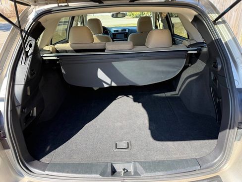 Used 2015 Subaru Outback 2.5i Premium image 18