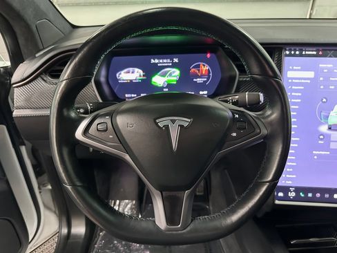 Used 2020 Tesla Model X Long Range AWD/4WD image 14