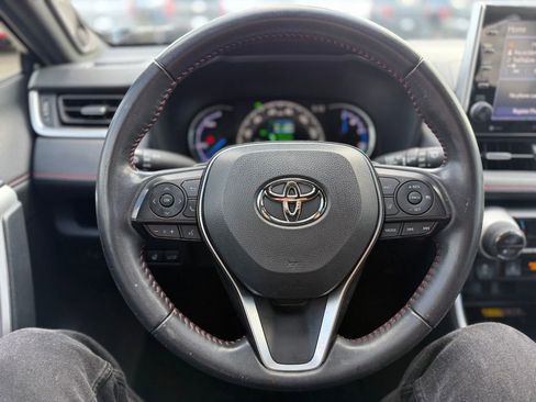 Used 2022 Toyota RAV4 XSE w/ Weather Package AWD/4WD image 6