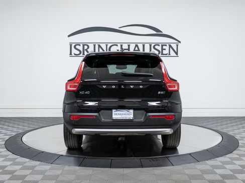 Used 2023 Volvo XC40 B5 Plus w/ Protection Package Premier image 6