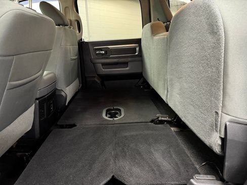 Used 2016 RAM 1500 Big Horn image 35