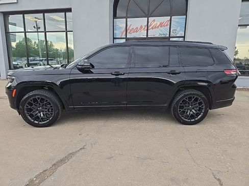 Used 2024 Jeep Grand Cherokee L Summit AWD/4WD image 6