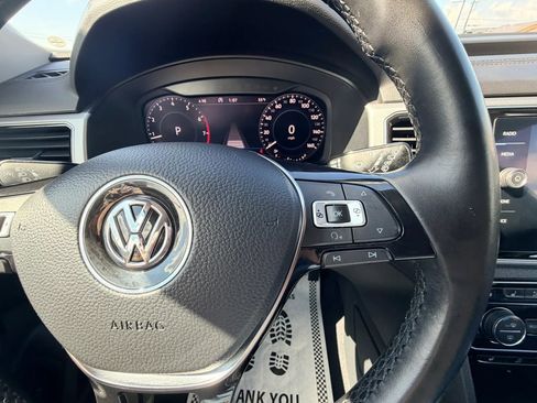 Used 2018 Volkswagen Atlas SEL Premium AWD/4WD image 15