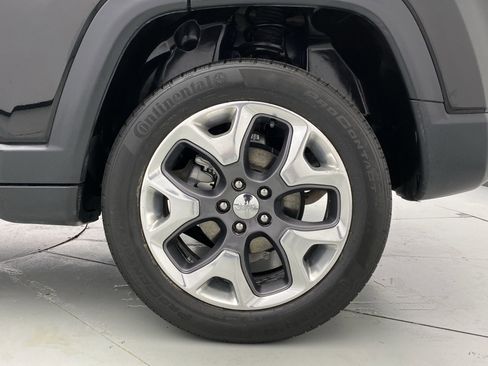 Used 2020 Jeep Compass Limited image 23