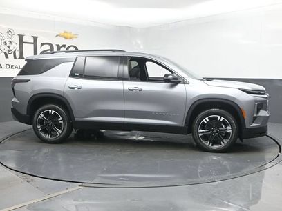 New 2027 Chevrolet Traverse LT w/ Sun and Wheel Package