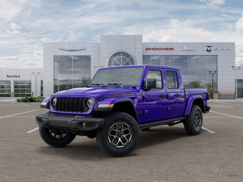 New 2026 Jeep Gladiator Rubicon w/ Steel Power Dome Hood Package AWD/4WD image 17