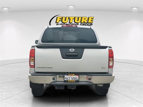 Used 2017 Nissan Frontier SV image 8