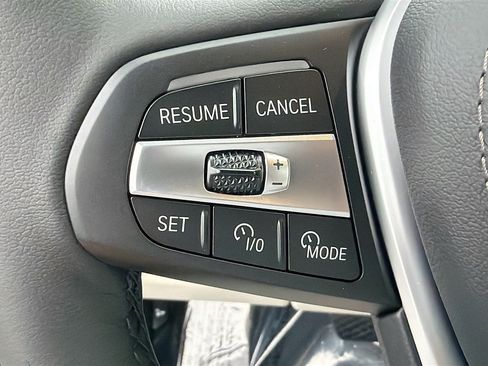 New 2026 BMW X5 xDrive40i w/ Executive Package AWD/4WD image 37