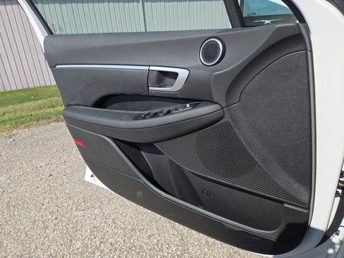 New 2026 Hyundai Sonata SEL FWD image 22