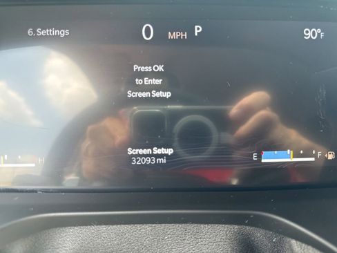 Used 2024 Jeep Grand Cherokee Limited w/ Black Appearance Package image 54