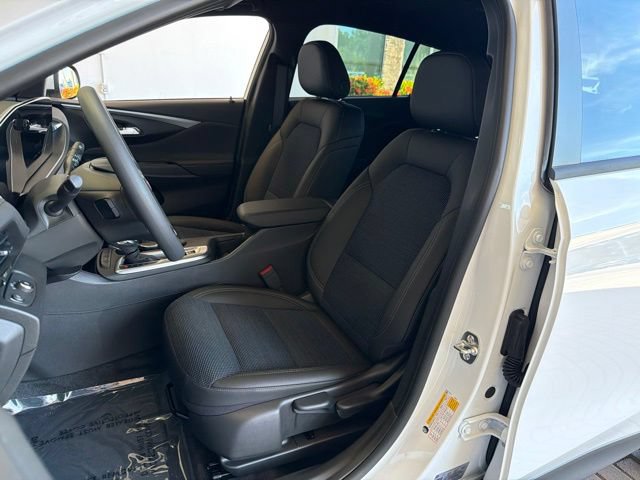 New 2026 Buick Envista Preferred FWD image 14