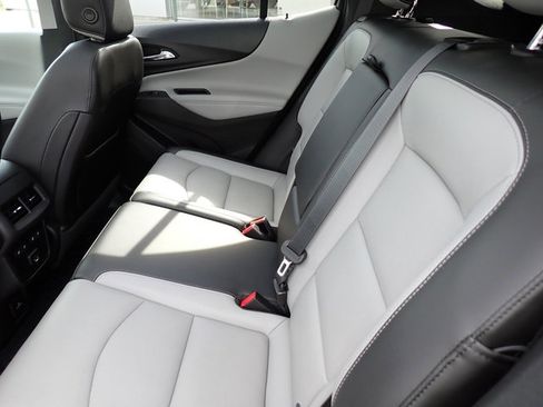 Used 2019 Chevrolet Equinox Premier image 13