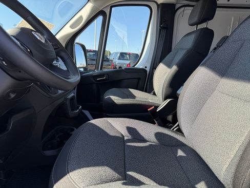 New 2025 RAM ProMaster 1500 w/ Safety Group FWD image 9