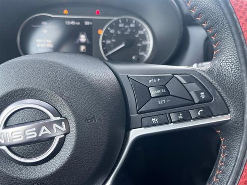 Used 2023 Nissan Versa SR w/ Trunk Package image 19