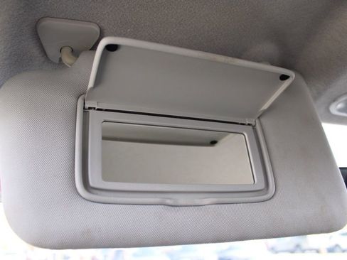 Used 2016 Nissan Juke S image 34