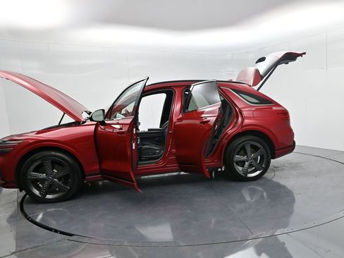 Used 2022 Genesis GV70 3.5T Sport w/ Sport Prestige Package image 74