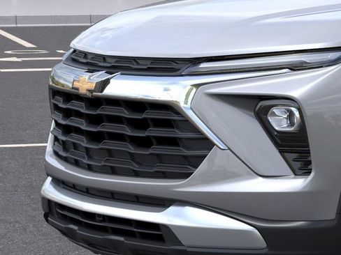 New 2026 Chevrolet TrailBlazer LT w/ Convenience Package AWD/4WD image 16