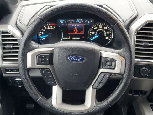 Used 2015 Ford F150 Lariat image 25