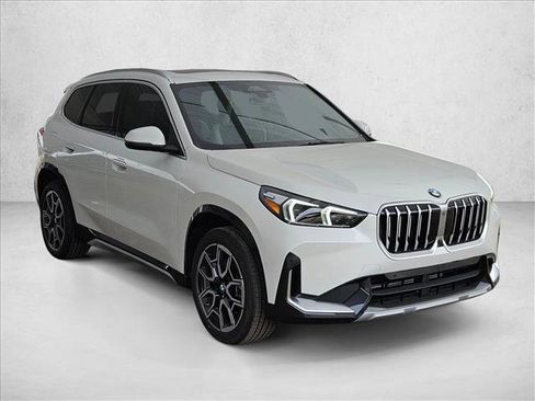 Used 2026 BMW X1 xDrive28i w/ Technology Package AWD/4WD image 6