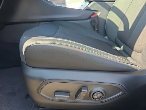 New 2026 Jeep Grand Cherokee Laredo X image 28