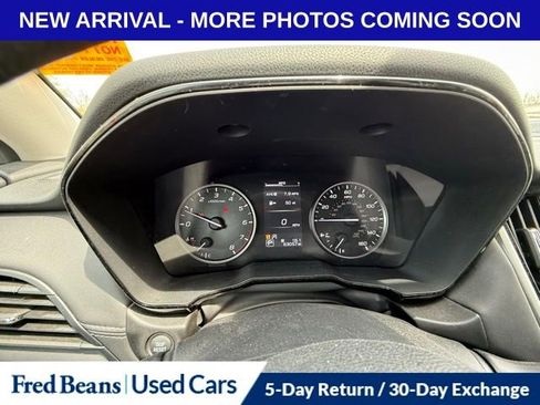 Used 2023 Subaru Outback Premium image 14