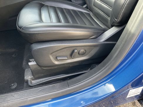 Used 2021 Ford Edge SEL w/ Convenience Package image 13