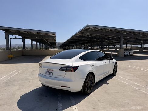 Used 2021 Tesla Model 3 Performance AWD/4WD image 7