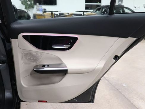 Used 2023 Mercedes-Benz C 300 Sedan image 19