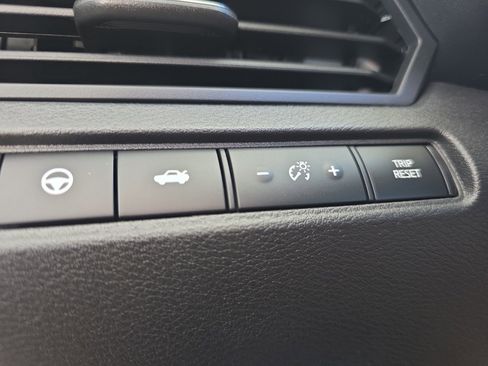 Used 2024 Nissan Altima 2.5 SL image 25