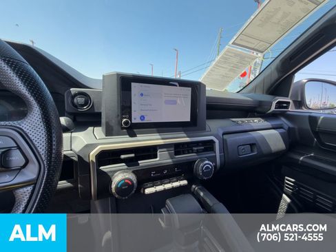 Used 2024 Toyota Tacoma SR image 33