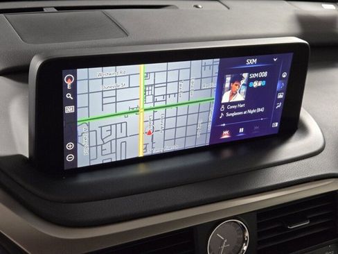 Certified 2020 Lexus RX 450h AWD w/ Luxury Package image 35