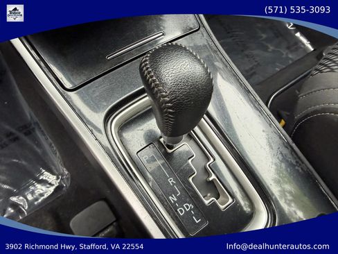 Used 2018 Mitsubishi Outlander SE AWD/4WD image 28