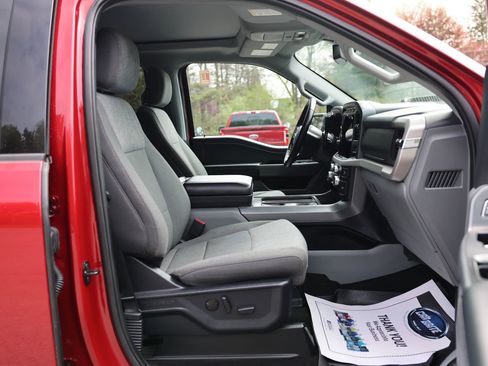 Used 2022 Ford F150 XLT w/ Equipment Group 302A High AWD/4WD image 9