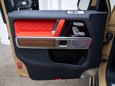 Used 2025 Mercedes-Benz G 580 w/ EQ Technology image 22