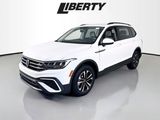 Used 2022 Volkswagen Tiguan S image 3
