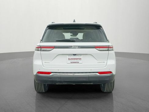 Used 2022 Jeep Grand Cherokee Limited AWD/4WD image 6