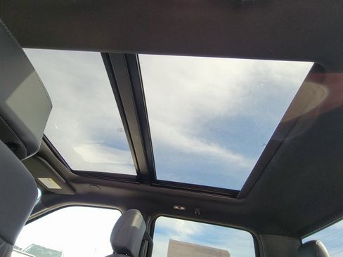 New 2025 Ford F150 Platinum w/ Equipment Group 702A High image 9