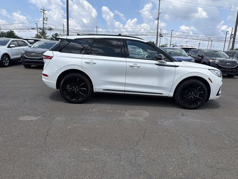 Certified 2023 Lincoln Corsair Reserve w/ Equipment Group 201A AWD/4WD image 6