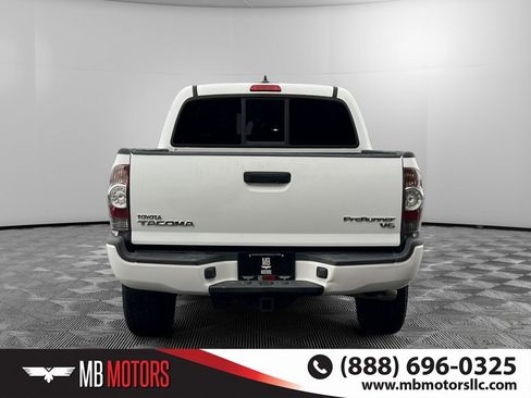 Used 2012 Toyota Tacoma PreRunner image 4
