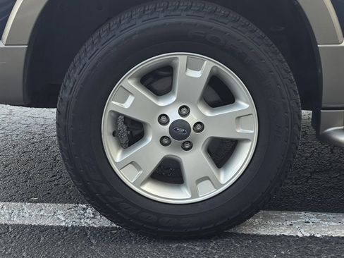 Used 2003 Ford Explorer Eddie Bauer RWD image 37