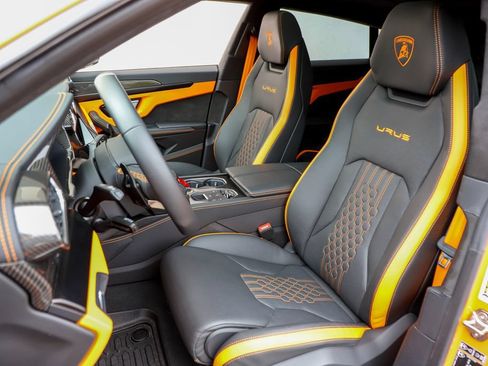 Used 2024 Lamborghini Urus S AWD/4WD image 14