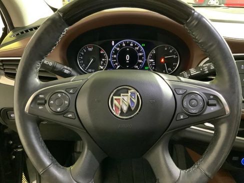 Used 2020 Buick Enclave Avenir w/ Avenir Technology Package AWD/4WD image 23