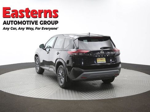 Used 2023 Nissan Rogue S AWD/4WD image 37