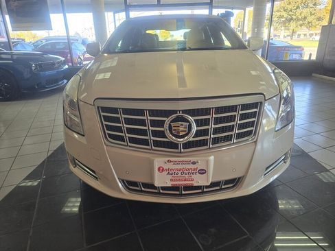 Used 2014 Cadillac XTS Luxury w/ Driver Awareness Package image 2